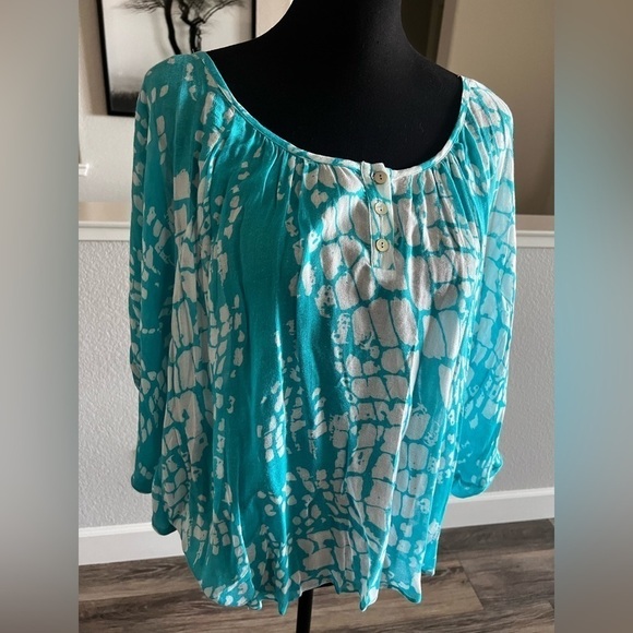 Velvet BY GRAHAM & SPENCER BOHO BLOUSE - MEDIUM - Picture 5 of 7